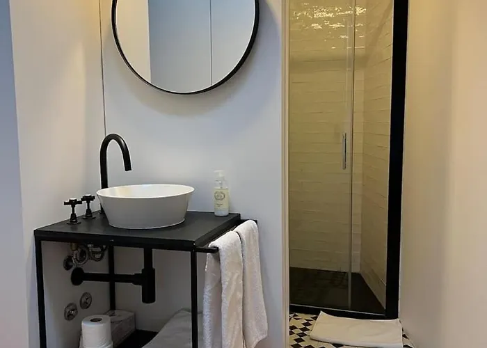 Get Bindings And Books On Duplex * Porto