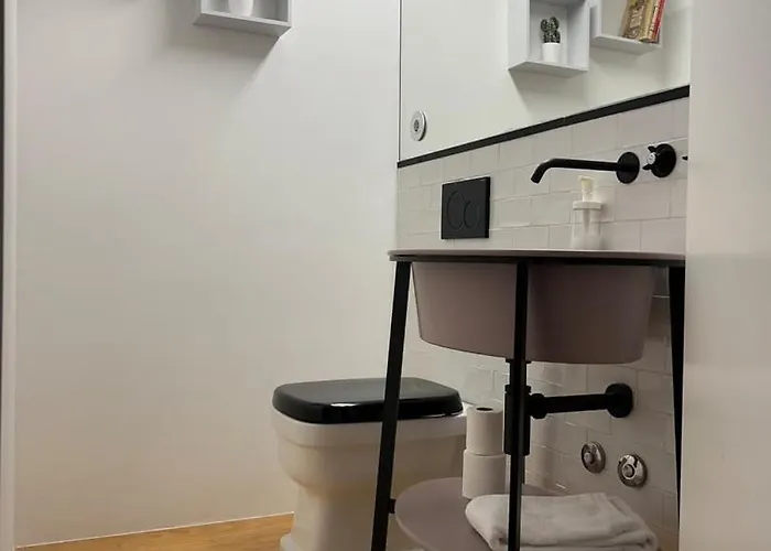 Get Bindings And Books On Duplex Apartmán Porto