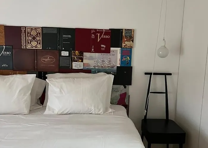 Daire Get Bindings And Books On Duplex Porto