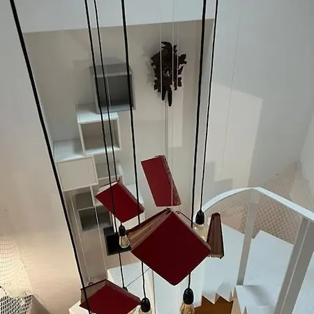 Get Bindings And Books On Duplex Apartment